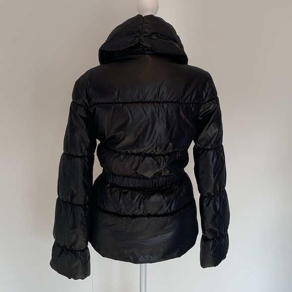 H&M puffer with belt - Picture 6 of 8